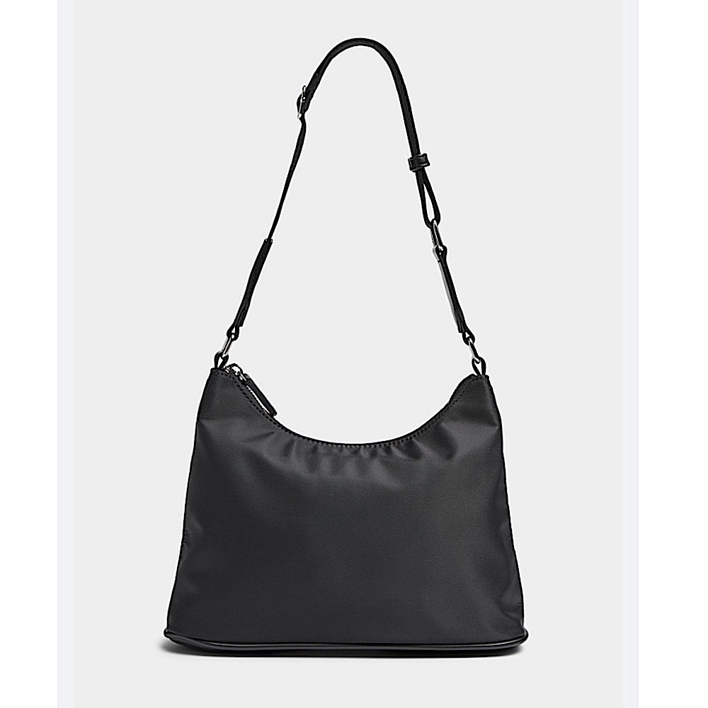 NWOT shoulder fabric baguette bag